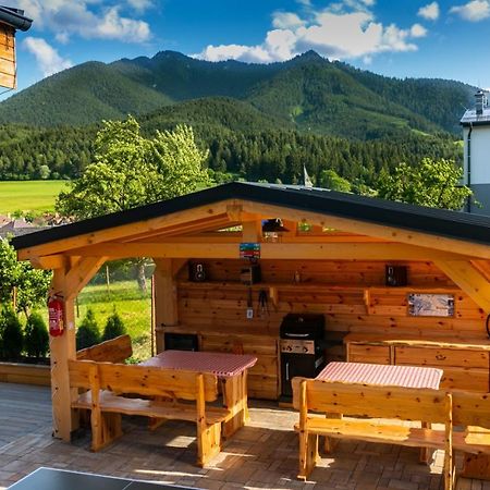 Apartments Pemikas II Liptovský Mikuláš エクステリア 写真